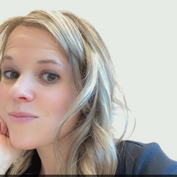 Meet your Posher, Candi - Picture 1 of 2